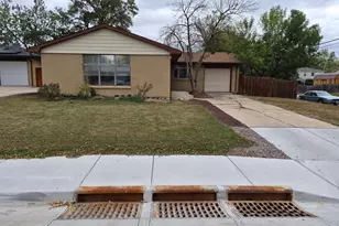 300 Jade St, Broomfield, CO 80020 - Photo 1