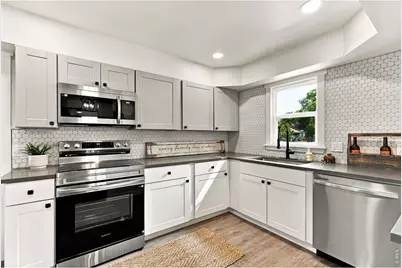 217 N 1st St, Johnstown, CO 80534 - Photo 21