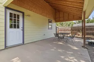 835 W 5th St, Loveland, CO 80537 - Photo 31