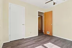 835 W 5th St, Loveland, CO 80537 - Photo 25