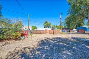 809 40th St, Evans, CO 80620 - Photo 23