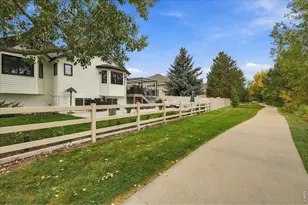 1716 Sunlight Dr, Longmont, CO 80504 - Photo 5