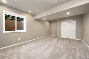 1257 Whitehall Dr, Longmont, CO 80504 - Photo 35
