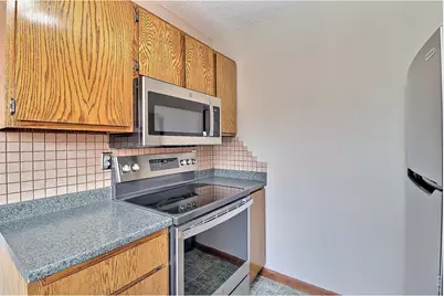 1752 Glenmeadows Dr, Greeley, CO 80631 - Photo 9