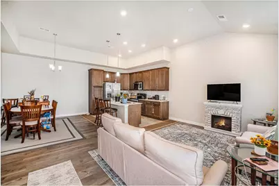 4180 S Park Dr #16-201, Loveland, CO 80538 - Photo 7