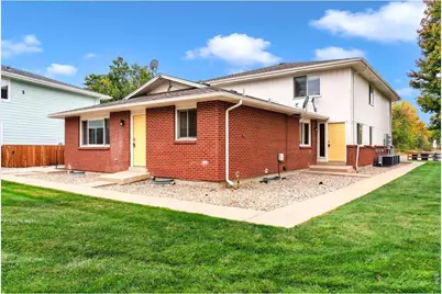 2330 Wedgewood Ave #Bldg 6, Longmont, CO 80503 - Photo 1