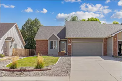 910 N 4th St, Johnstown, CO 80534 - Photo 3