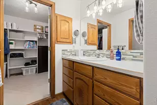910 N 4th St, Johnstown, CO 80534 - Photo 17