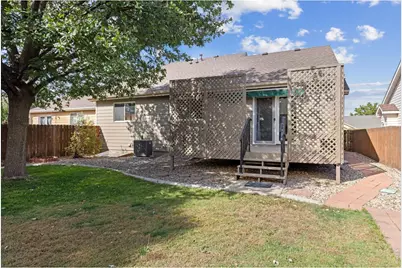 910 N 4th St, Johnstown, CO 80534 - Photo 31