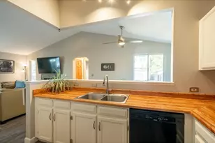 1612 Feltham Pl, Longmont, CO 80501 - Photo 7