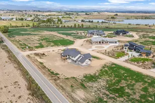 1850 Country Dr, Frederick, CO 80504 - Photo 5