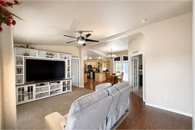 7821 St Vrain Dr, Frederick, CO 80530 - Photo 5