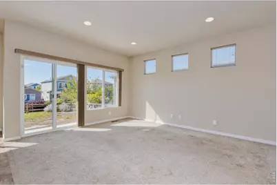 3094 Carney St, Loveland, CO 80538 - Photo 5