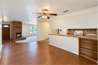 1048 Kane Dr, Longmont, CO 80501 - Photo 17