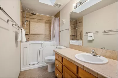 2625 Lochbuie Cir, Loveland, CO 80538 - Photo 11
