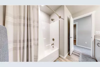 228 E 4th St, Berthoud, CO 80513 - Photo 21