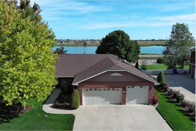 2238 Breckenridge Dr, Berthoud, CO 80513 - Photo 1