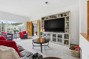 722 Ridgeside Dr, Golden, CO 80401 - Photo 5