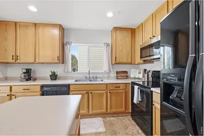 1938 Bowsprit Dr, Fort Collins, CO 80524 - Photo 7