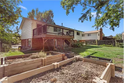 1818 S Pratt Pkwy, Longmont, CO 80501 - Photo 33