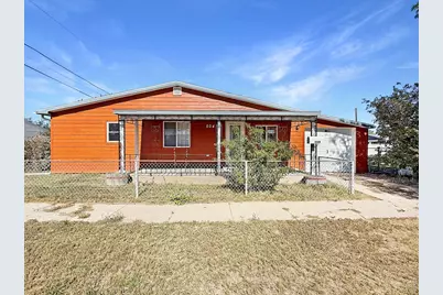 504 Jefferson St, Sterling, CO 80751 - Photo 1
