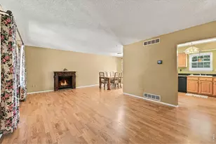 15303 E Nassau Dr, Aurora, CO 80013 - Photo 5