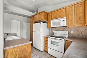 5775 29th St, Greeley, CO 80634 - Photo 13