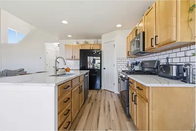1838 Golden Horizon Dr, Windsor, CO 80550 - Photo 9