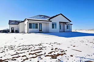 32789 Eagle View Dr, Greeley, CO 80631 - Photo 33