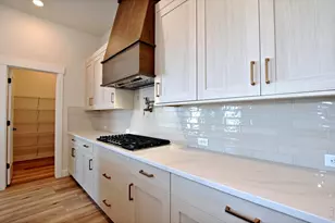 32789 Eagle View Dr, Greeley, CO 80631 - Photo 5