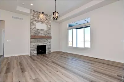 32789 Eagle View Dr, Greeley, CO 80631 - Photo 17