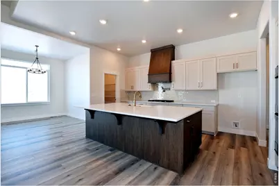 32789 Eagle View Dr, Greeley, CO 80631 - Photo 3