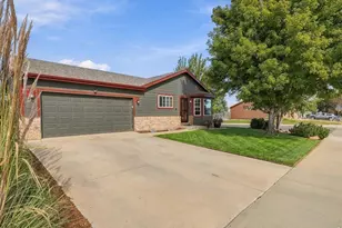 1381 Farmland Ln, Milliken, CO 80543 - Photo 3