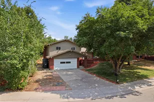 1722 27th Ave, Greeley, CO 80634 - Photo 3