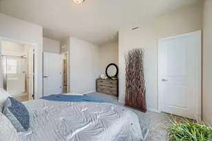 2837 Bear Spgs Cir, Longmont, CO 80503 - Photo 11