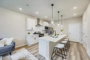 2837 Bear Spgs Cir, Longmont, CO 80503 - Photo 11