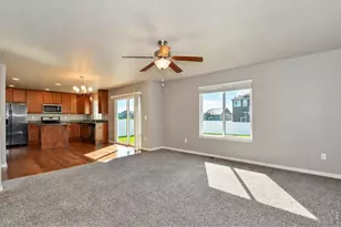 6001 Clarence Dr, Windsor, CO 80550 - Photo 9