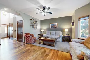 538 Eagle Crest Ct, Loveland, CO 80537 - Photo 3