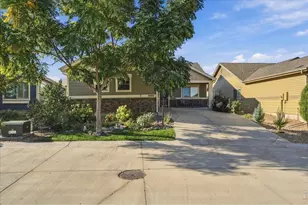 4460 Long Pine Lake Dr, Loveland, CO 80538 - Photo 3