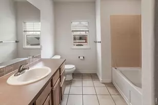 5220 Boardwalk Dr, Fort Collins, CO 80525 - Photo 23