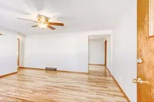 1103 Grant St, Longmont, CO 80501 - Photo 3
