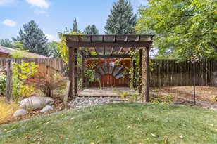 300 Linda Ln, Fort Collins, CO 80525 - Photo 27