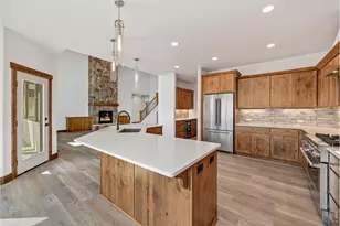 2724 Heron Lakes Pkwy, Berthoud, CO 80513 - Photo 5
