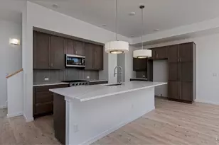 725 Kubat Ln, Longmont, CO 80503 - Photo 5