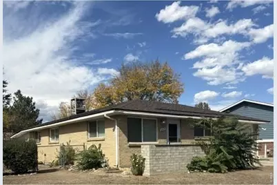 445 Dickson St, Longmont, CO 80504 - Photo 1