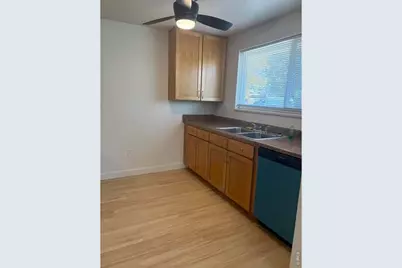 445 Dickson St, Longmont, CO 80504 - Photo 3