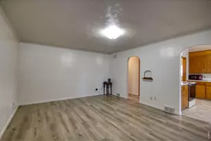 619 E Kiowa Ave, Fort Morgan, CO 80701 - Photo 7