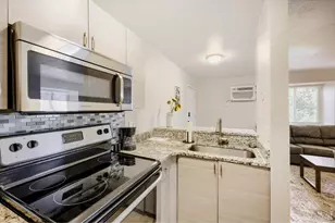 980 S Dexter St, Denver, CO 80246 - Photo 15