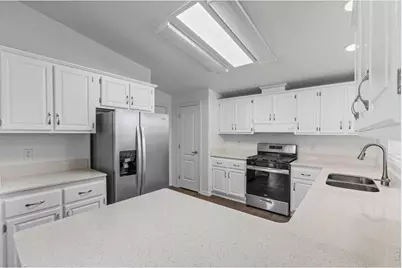 898 Sunchase Dr, Fort Collins, CO 80524 - Photo 11
