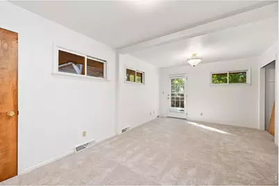 1215 Juniper Ct, Fort Collins, CO 80521 - Photo 15